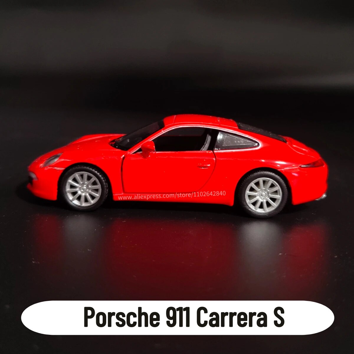 1:36 Scale Porsche 911 Carrera S