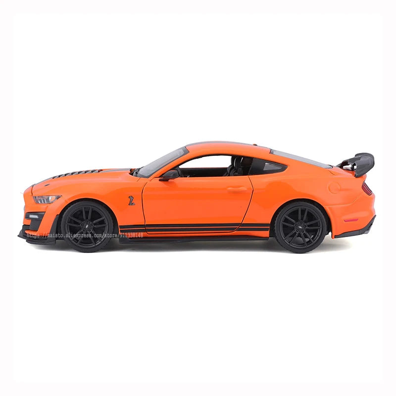 1:24 Scale 2020 Mustang Shelby GT500 Model