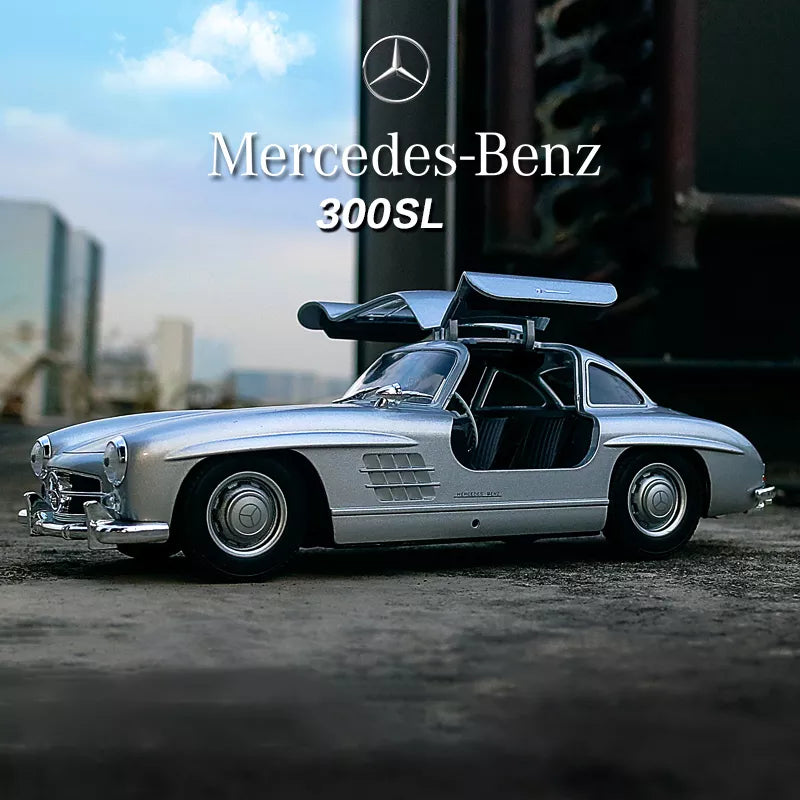 1:24 Scale Mercedes-Benz 300SL Car Model