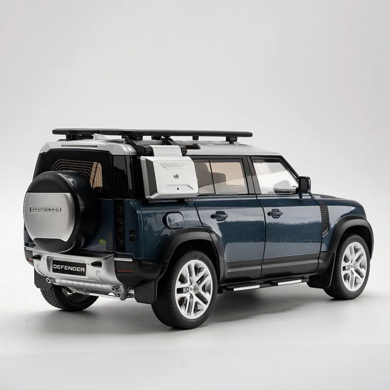 Large 1:18 Land Rover Defender SUV Off-road Alloy Model Car Diecast Toy Car Collection Simulation Sound Light Children Day Gifts