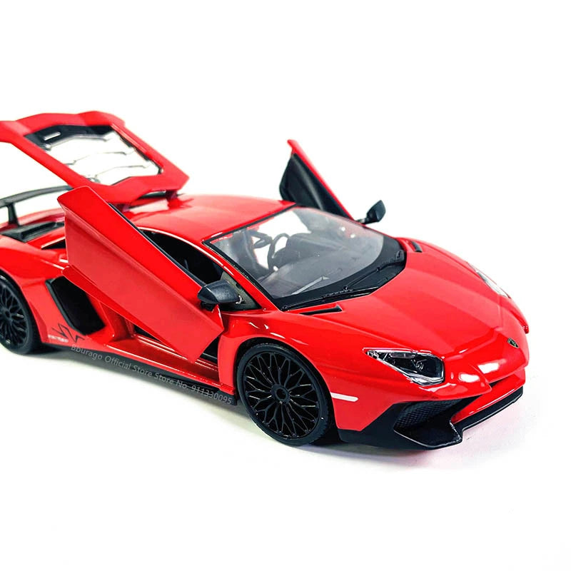 1:24 Scale Lamborghini Aventador SV Coupe LP750